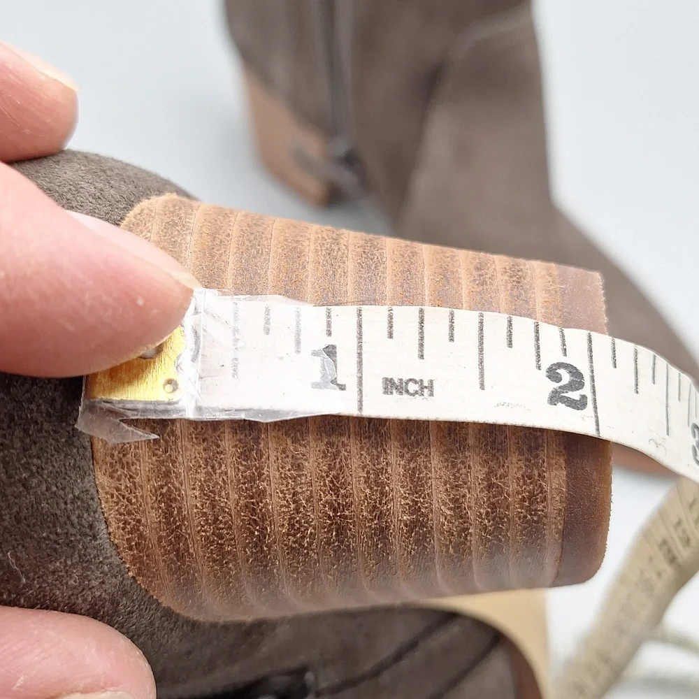 Violet & Red Carley Sz 7 Women's Zip up Bootie Heels - Picture 4 of 12